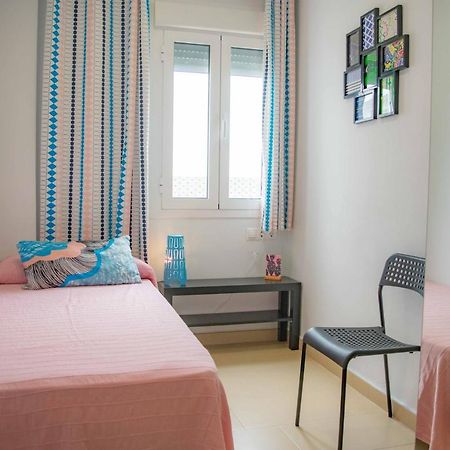 Noria Is A Comfortable Apartment With Patio And Large Terrace In Conil Conil De La Frontera Exterior photo